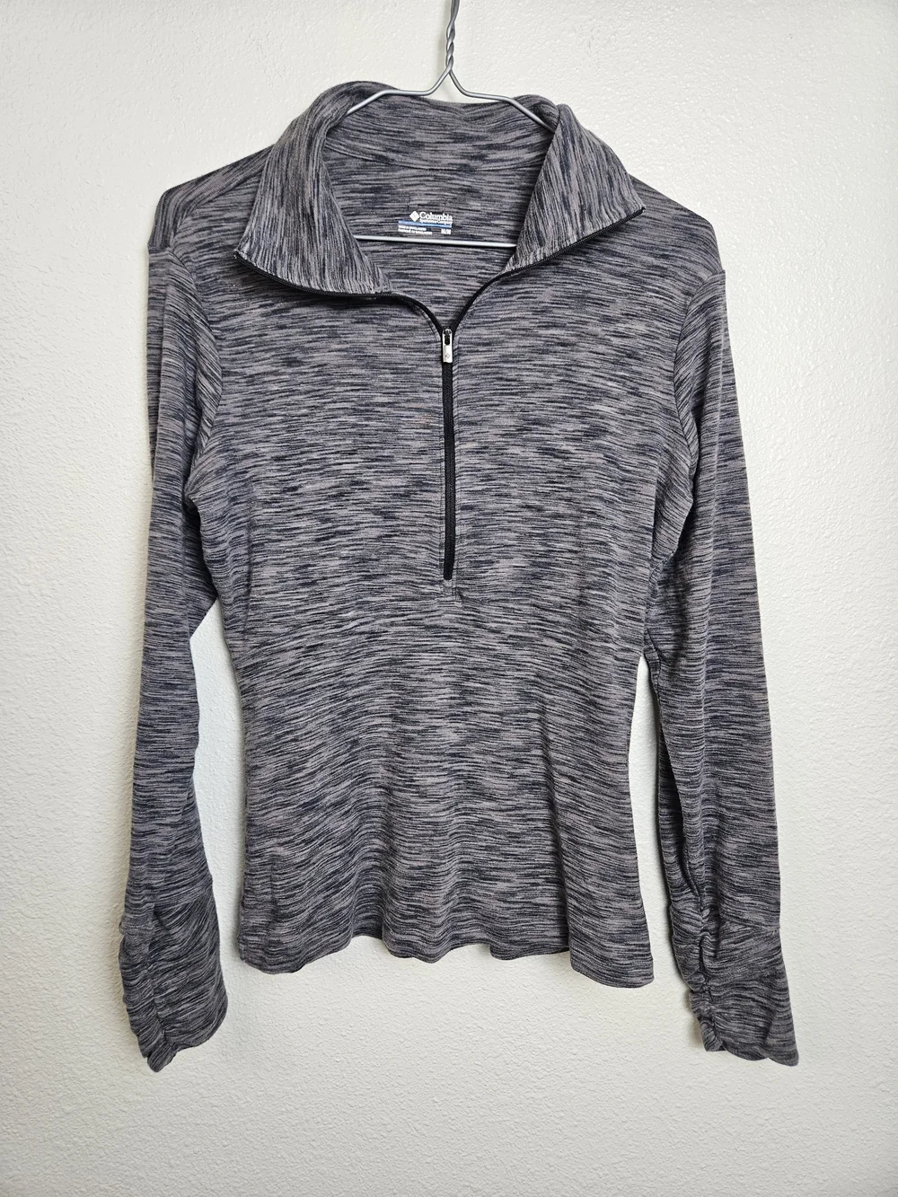 Columbia Women's Grey Space-Dye Pullover Long Sleeve Top Medium